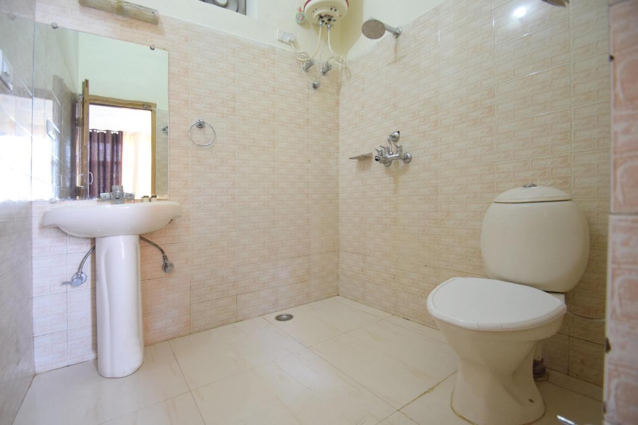 Oyo 6983 Sn Resort Νταραμσάλα Εξωτερικό φωτογραφία
