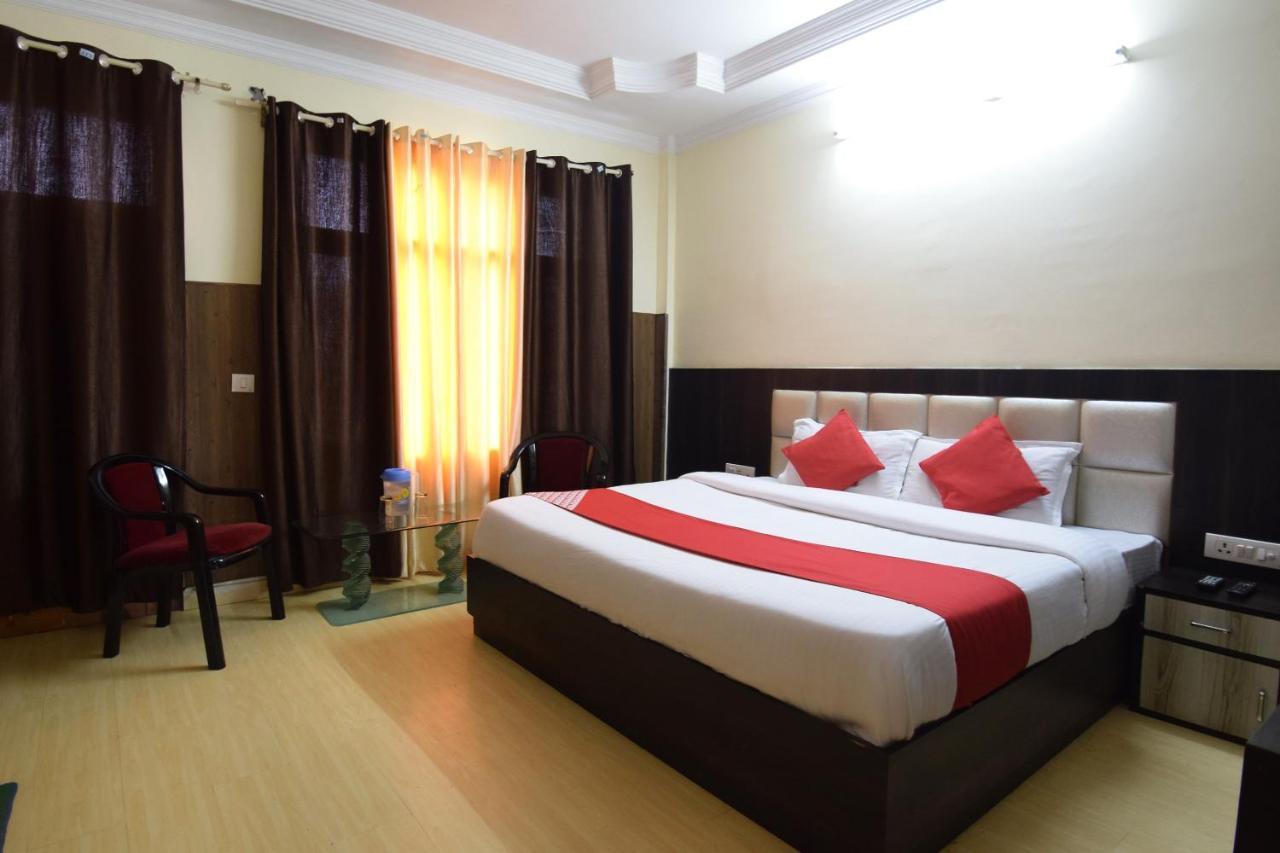 Oyo 6983 Sn Resort Νταραμσάλα Εξωτερικό φωτογραφία